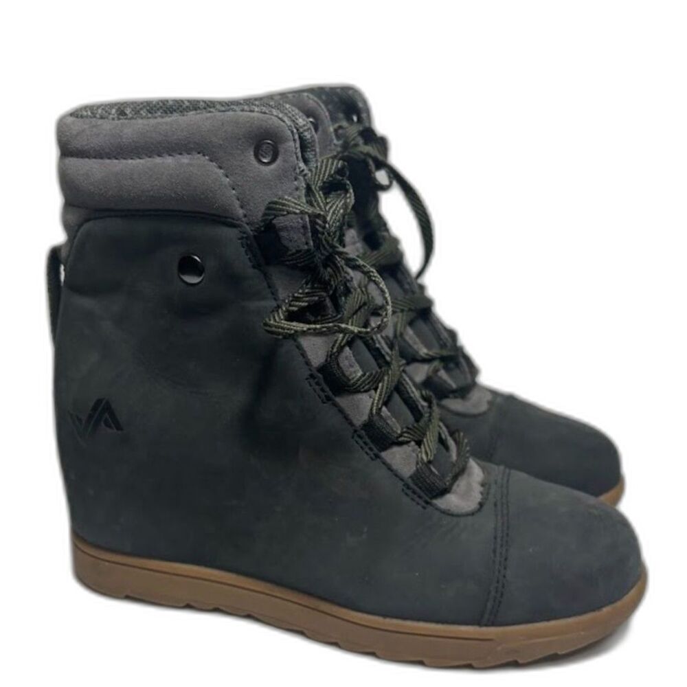 FORSAKE Alma Leather Lace Up Waterproof Wedge Ankle Boots Sz 6 Gray Blue Winter